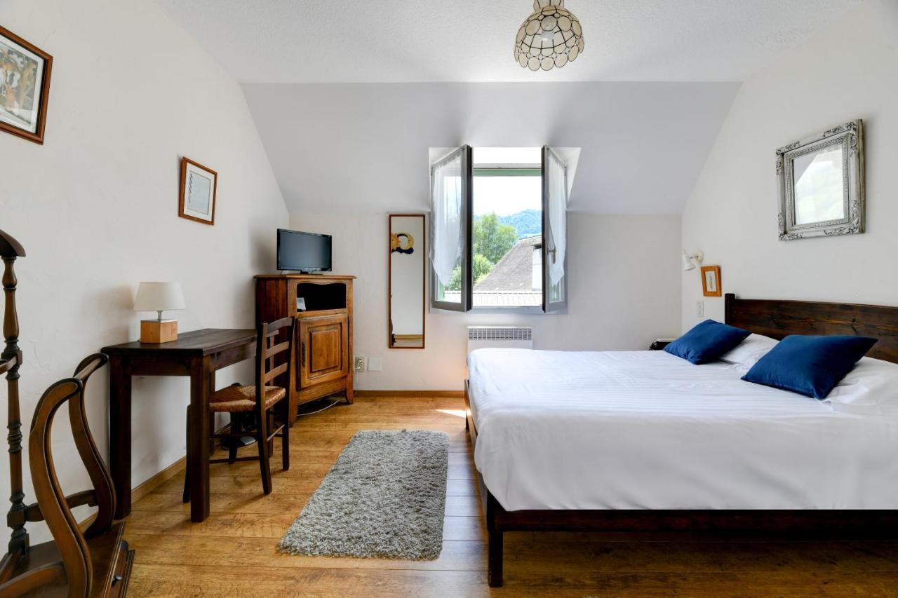 Logis L'Auberge De L'Etable Montory Exteriör bild