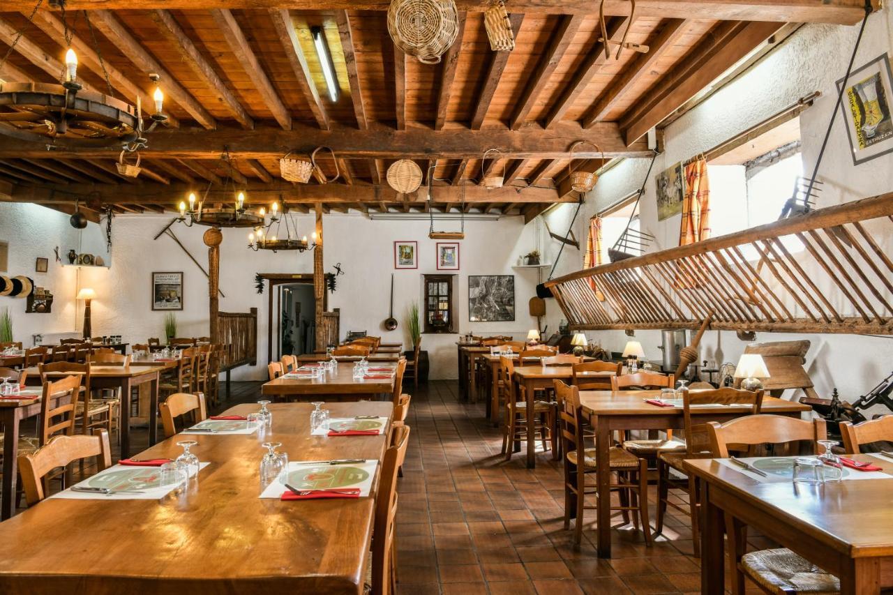 Logis L'Auberge De L'Etable Montory Exteriör bild